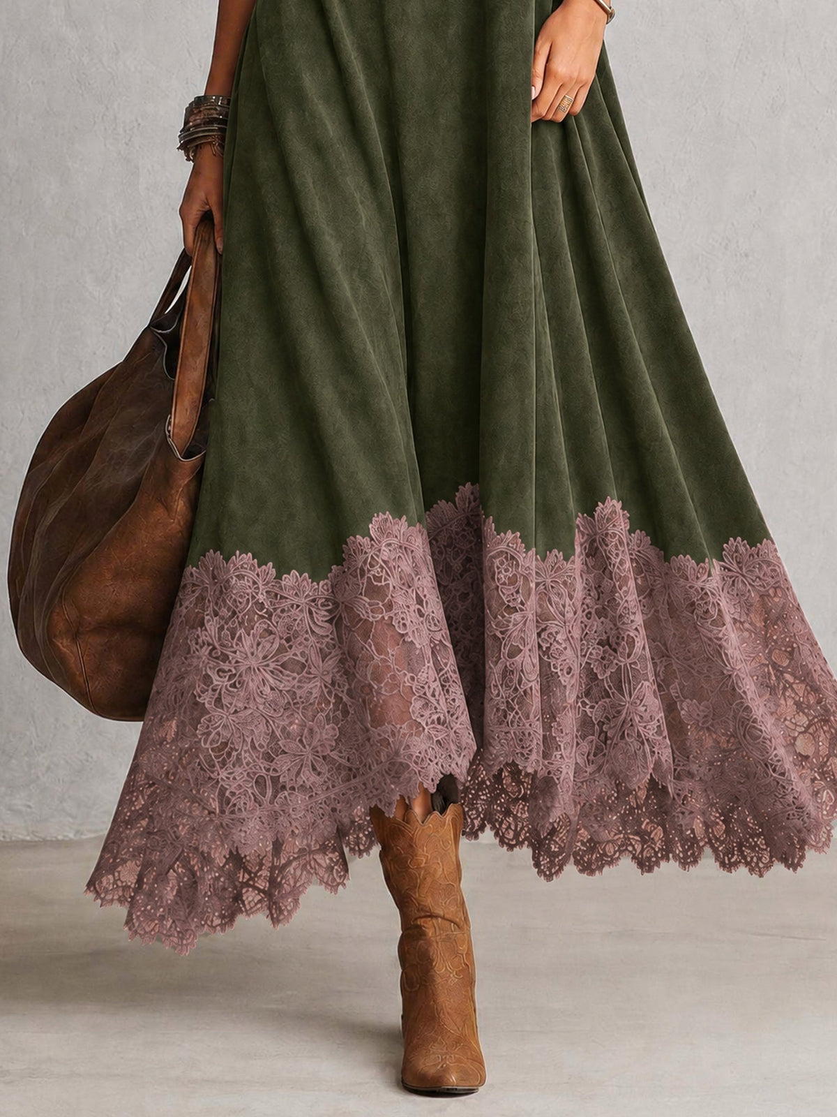 Solène | Vintage Brown Suede-Effect Long-Sleeve Maxi Dress with Lace Hem