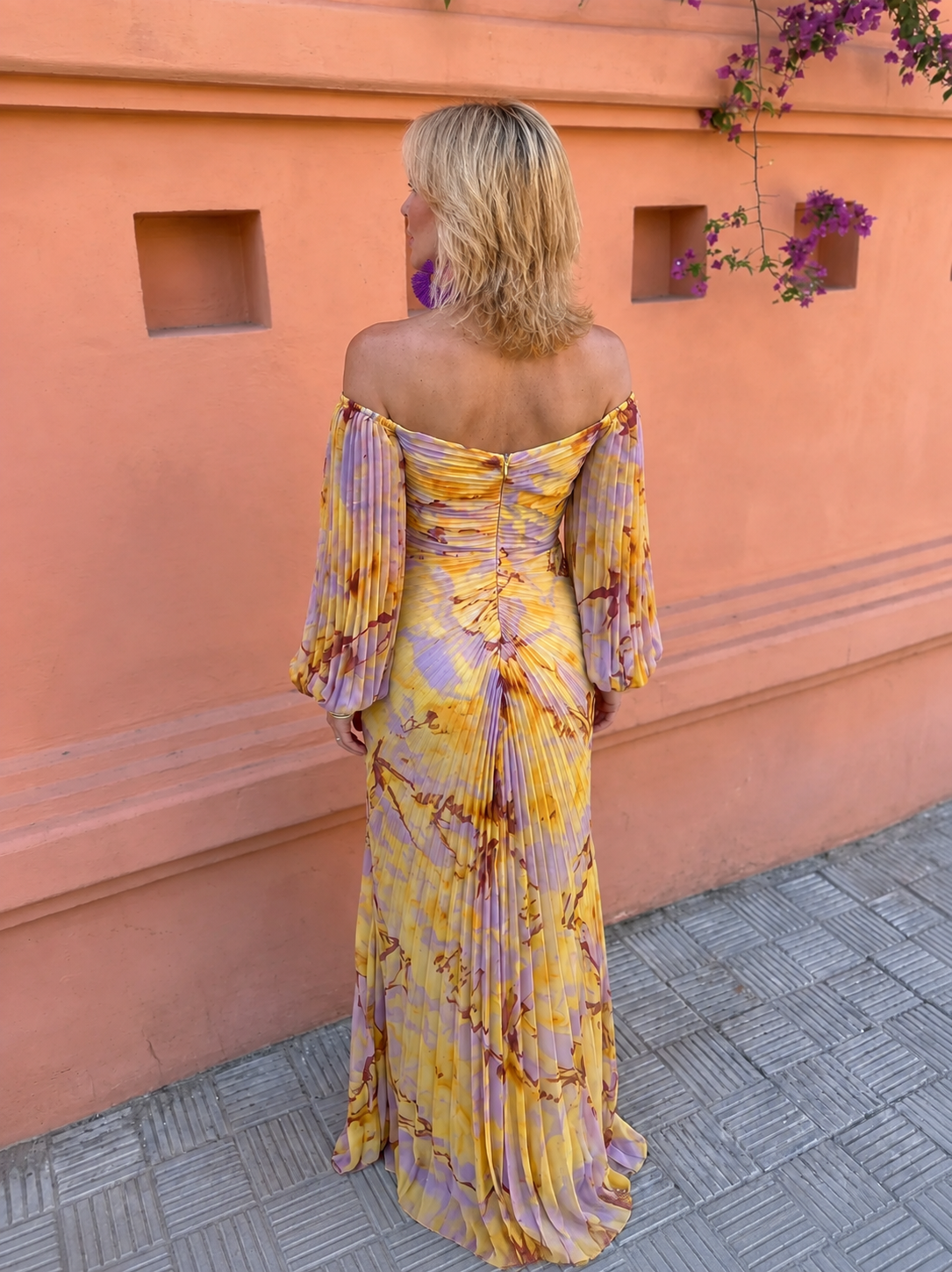 NINA™ – LONG FLORAL DRESS WITH DEEP NECKLINE